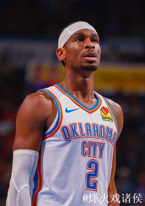 文班亚马基本上是说俄克拉荷马雷霆队就是一群只会犯规和假摔的家伙