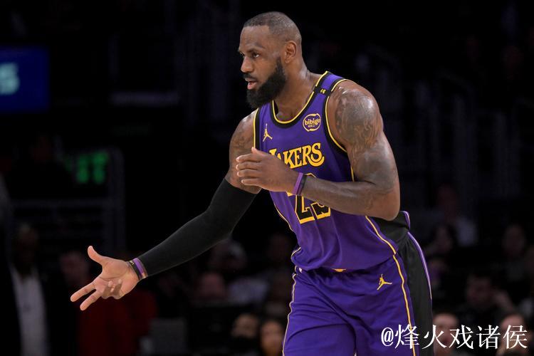 亚历山大砍下36分詹姆斯仅得12分 雷霆击败湖人豪取4连胜 亚历山大砍下36分詹姆斯仅得12分 雷霆击败湖人豪取4连胜